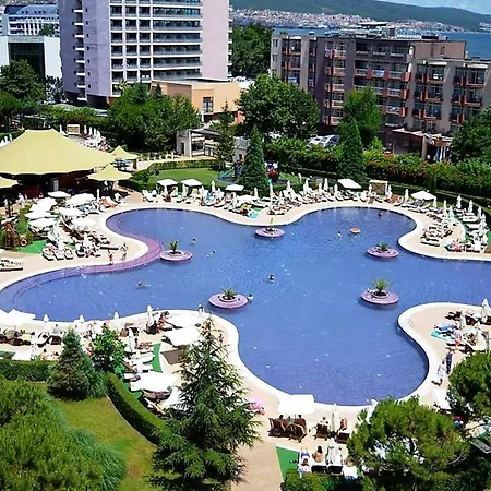 Arendo Sun In Barcelo *